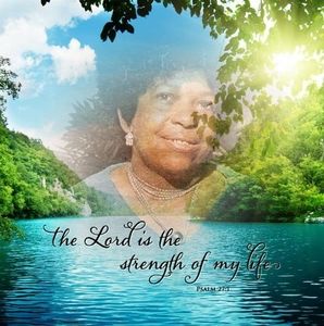 Meet your Posher, Lenora